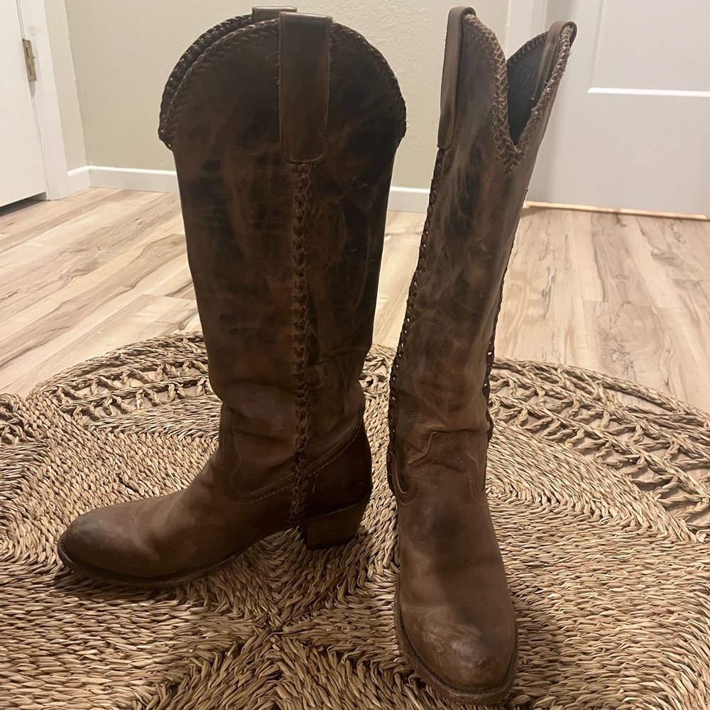 Elegant Brown Heeled Boots for Women